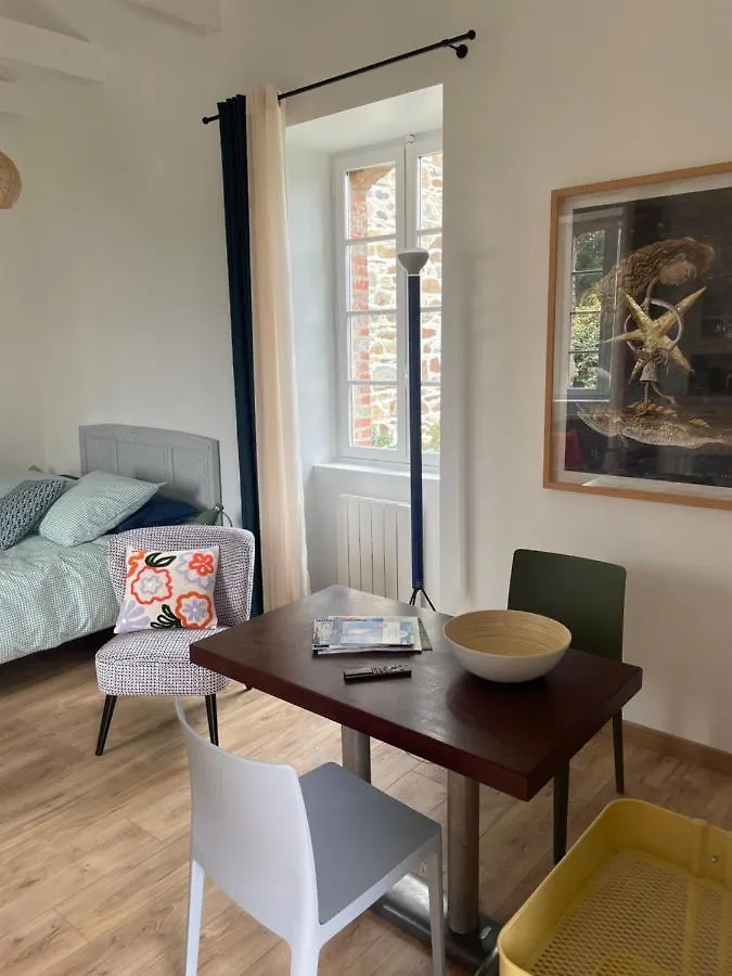 Ker Goden - Meuble De Tourisme Apartment Pleudaniel 0*,  France